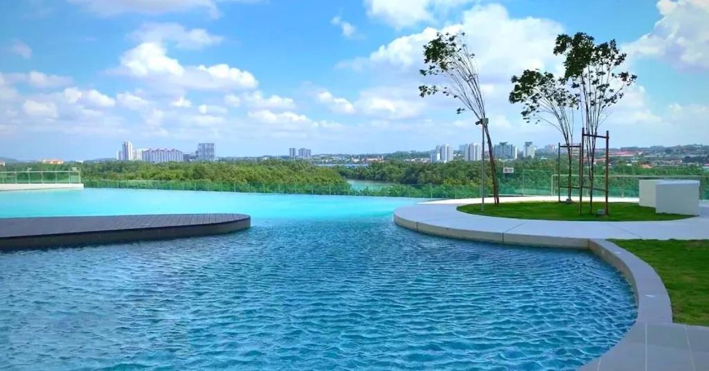 Homenest Jb City Poolview Suite By Cozy Home ยะโฮร์บาห์รู ภายนอก รูปภาพ