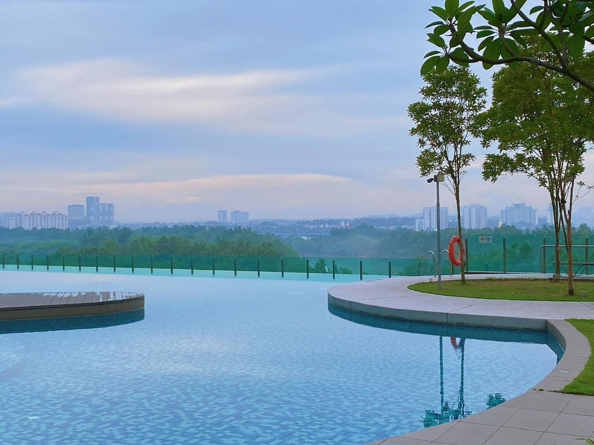 Homenest Jb City Poolview Suite By Cozy Home ยะโฮร์บาห์รู ภายนอก รูปภาพ