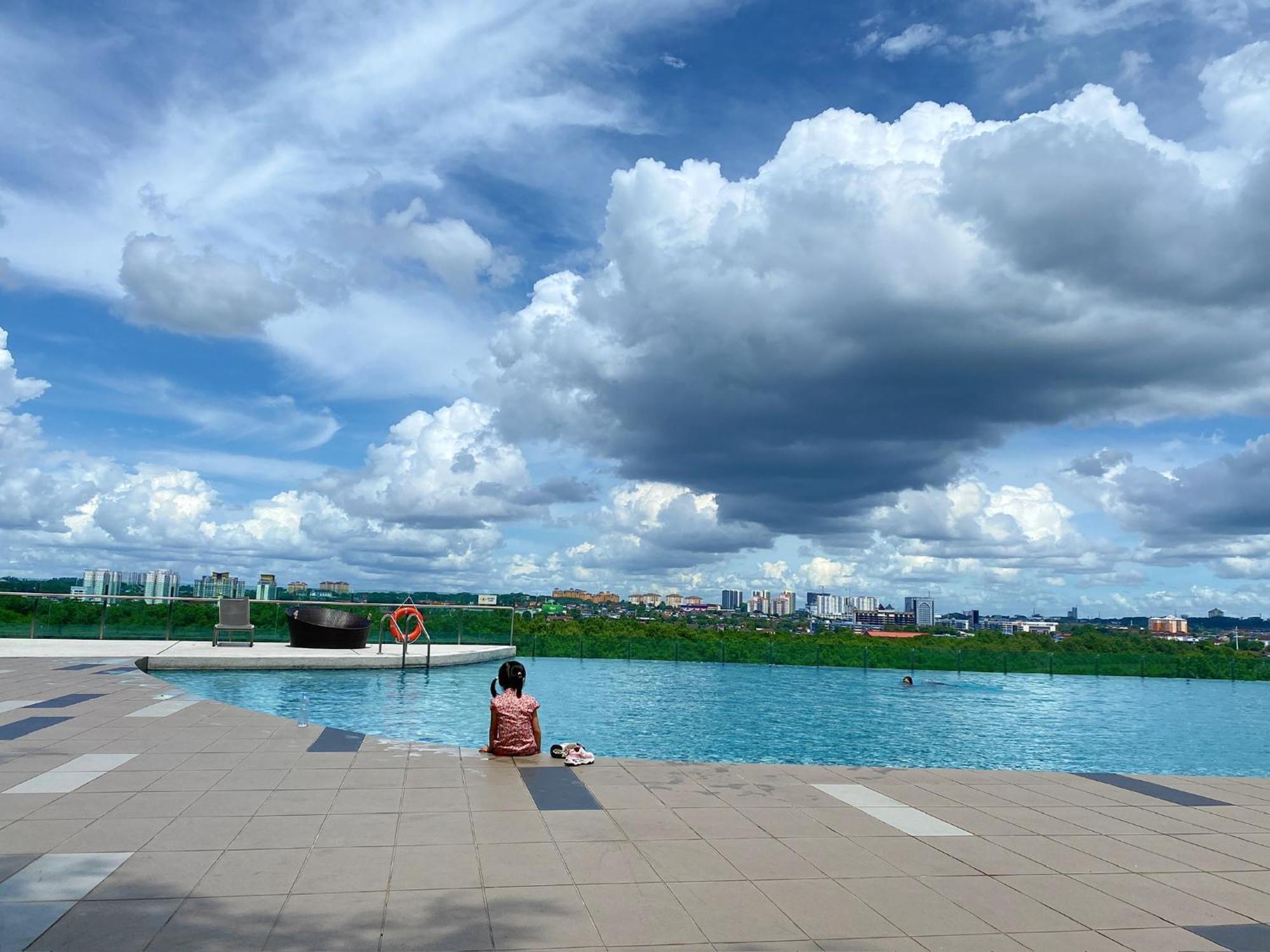 Homenest Jb City Poolview Suite By Cozy Home ยะโฮร์บาห์รู ภายนอก รูปภาพ